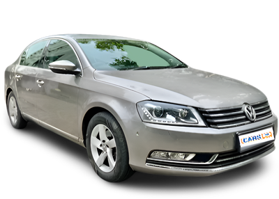 Volkswagen Passat-img